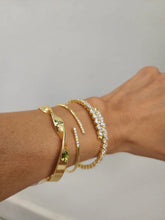 Load image into Gallery viewer, Tabitha Cuff Bracelet