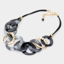 Load image into Gallery viewer, Celluloid Acetate Hammered Open Metal Oval Link Necklace