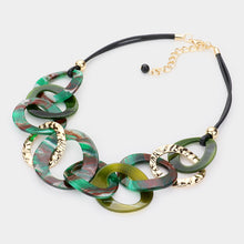 Load image into Gallery viewer, Celluloid Acetate Hammered Open Metal Oval Link Necklace