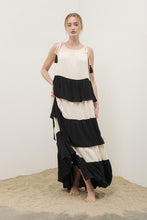 Load image into Gallery viewer, Victoria Maxi Dress