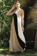 Load image into Gallery viewer, Boho Pleated Maxi Dress