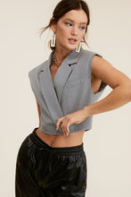 Load image into Gallery viewer, Julieta Pinstripe Cropped Vest