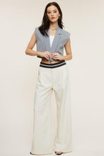 Load image into Gallery viewer, Julieta Pinstripe Cropped Vest