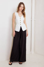 Load image into Gallery viewer, Carola Vest