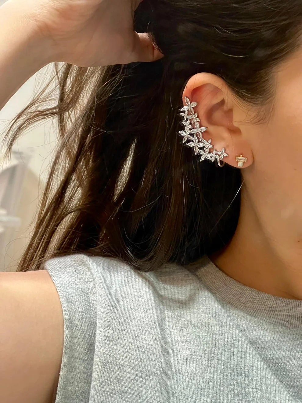 XIA-One Side Ear Cuff