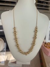 Load image into Gallery viewer, Arena Ball Necklace