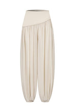 Load image into Gallery viewer, Viveca Shirred Harem Pants
