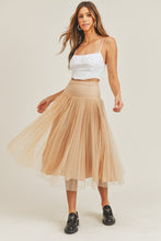 Load image into Gallery viewer, Dot Mesh Tulle Midi Skirt