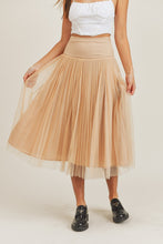 Load image into Gallery viewer, Dot Mesh Tulle Midi Skirt