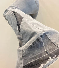 Load image into Gallery viewer, Distressed Detail Stone Washed Flare Jean Pants